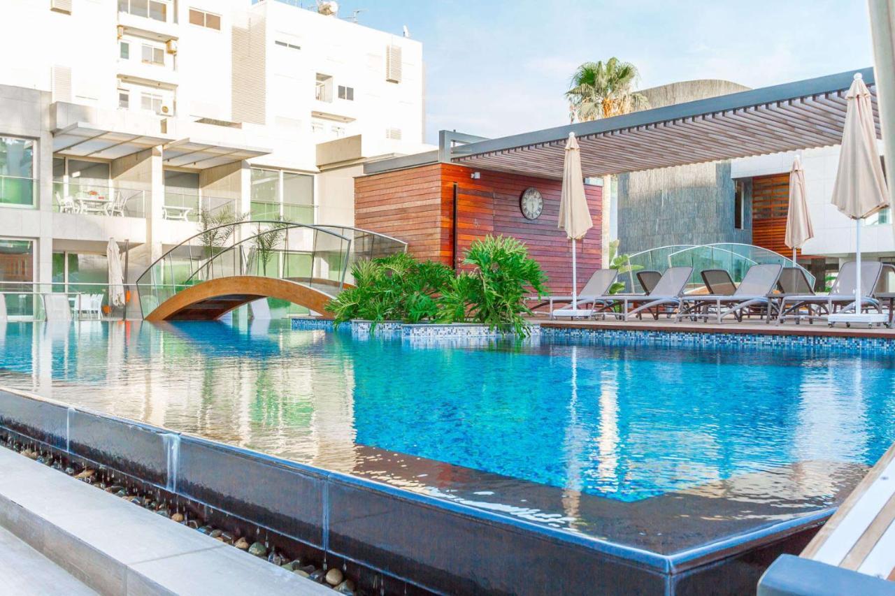 Opera Exclusive Apts By Trulycyprus Lemesos Exteriér fotografie