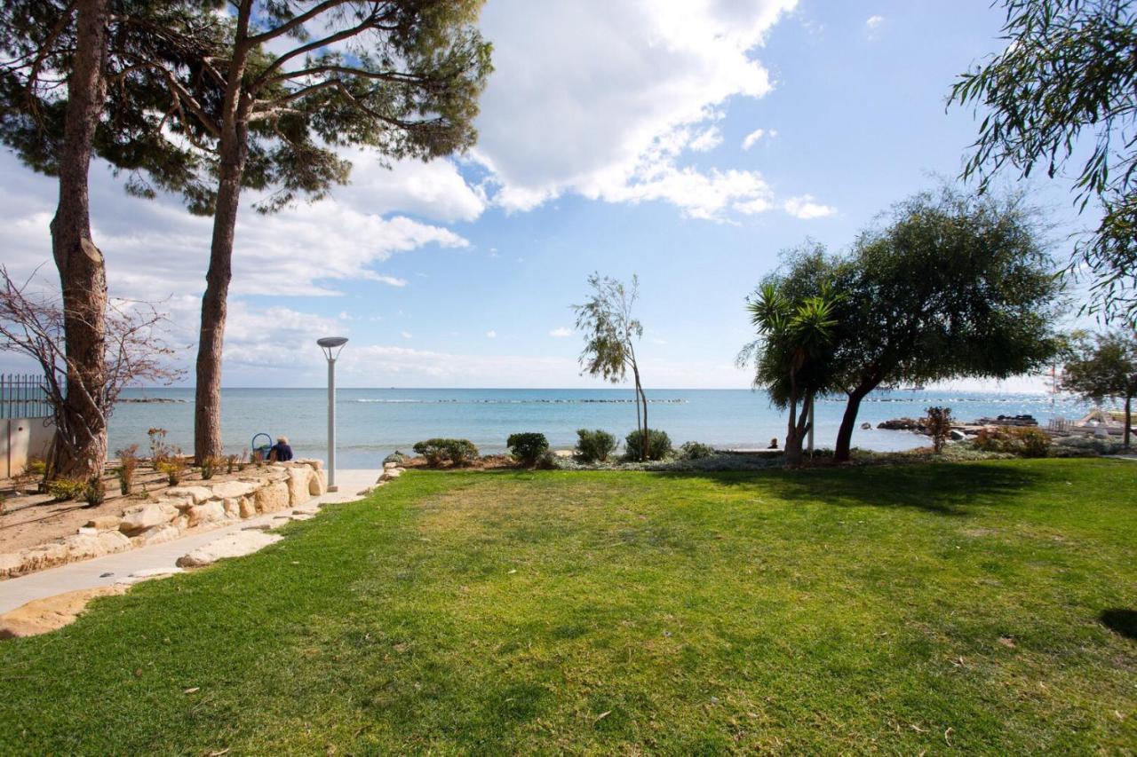 Opera Exclusive Apts By Trulycyprus Lemesos Exteriér fotografie